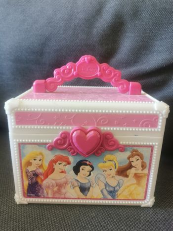 Boîte à bijoux princesses Disney n2