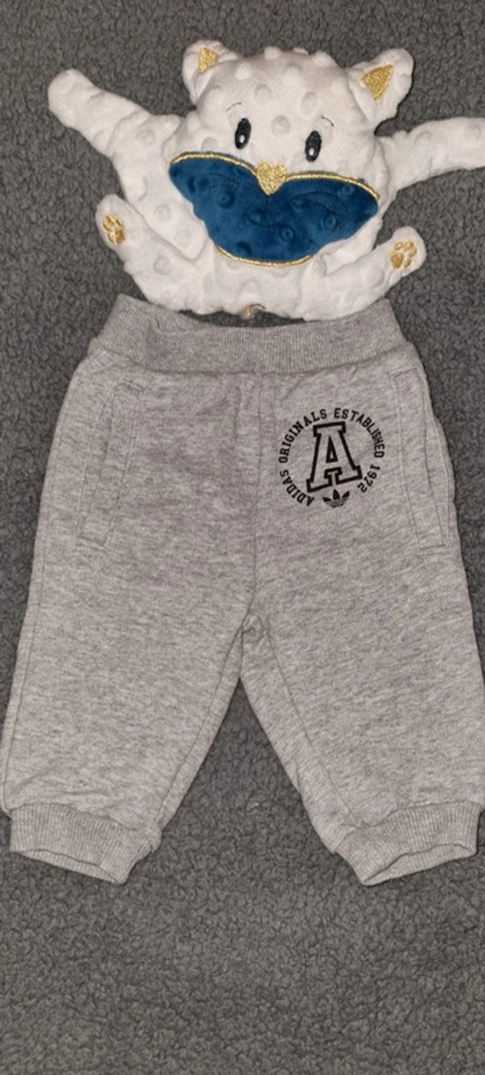 Bas de survêtement adidas