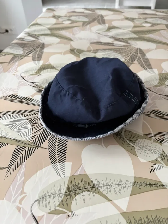 Chapeau marine
