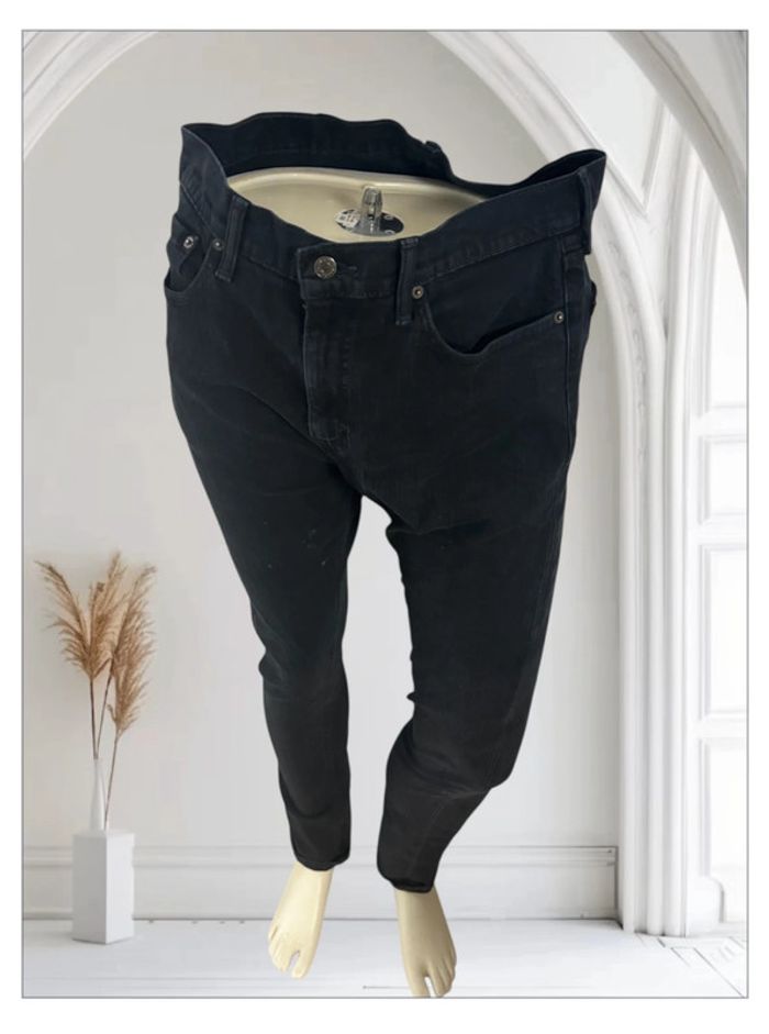 Jean Levi’s Slim Noir – Taille 34/32 - photo numéro 4