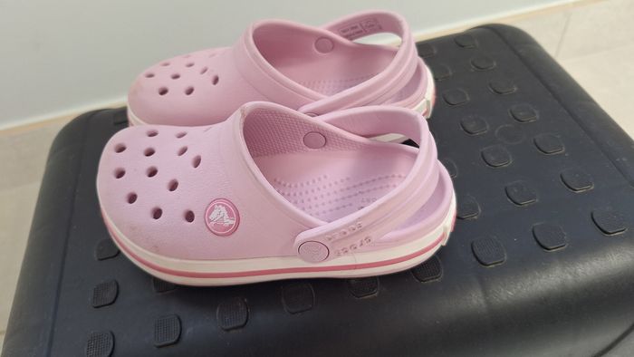 Crocs enfants original c9 taille 25/ 26 - photo numéro 3