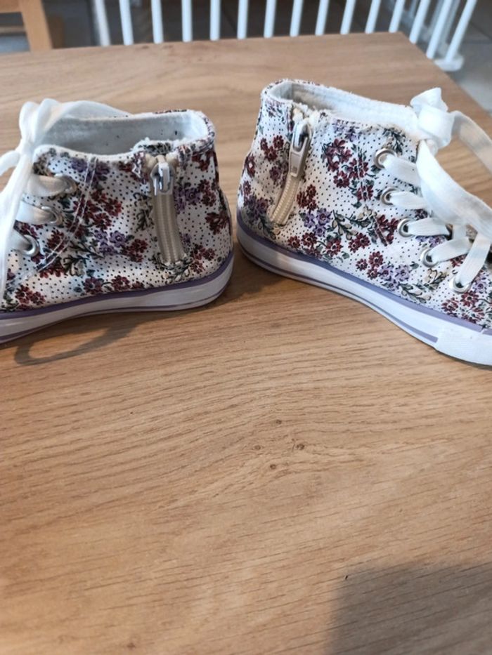 Chaussures montantes T28 - photo numéro 3