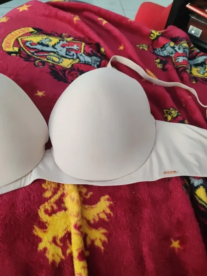 Soutien gorge 95D - photo numéro 3