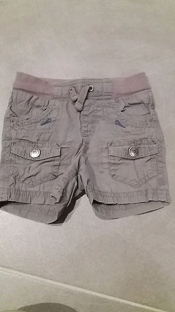 Short gris