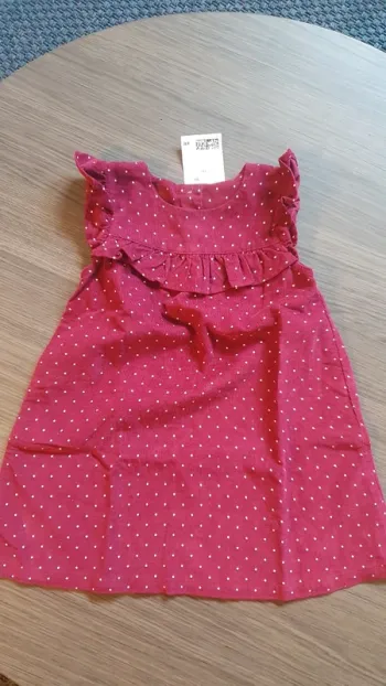 Robe hiver H&M 12-18 mois 86 neuve neuve avec étiquette