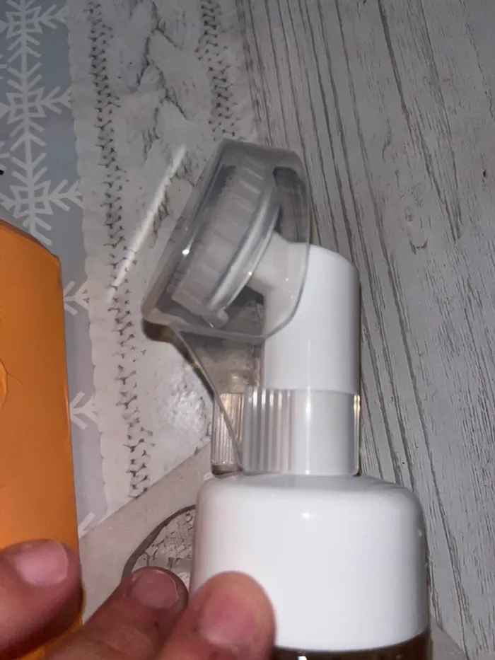 Mousse exfoliante visage - photo numéro 3