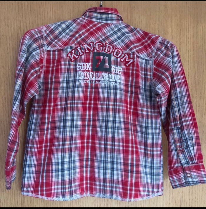 Chemise 8 ans - photo numéro 2