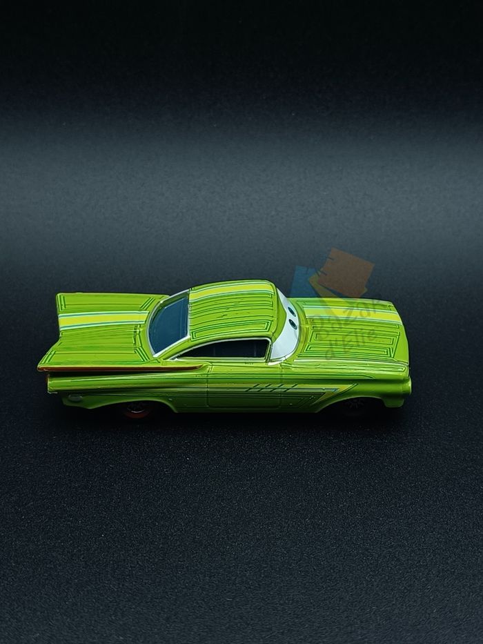 Voiture Cars Ramone - photo numéro 4