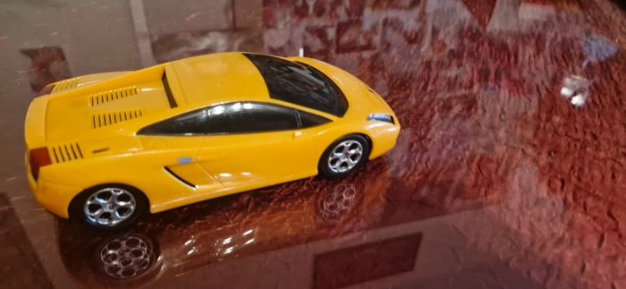 Lamborguini - photo numéro 2