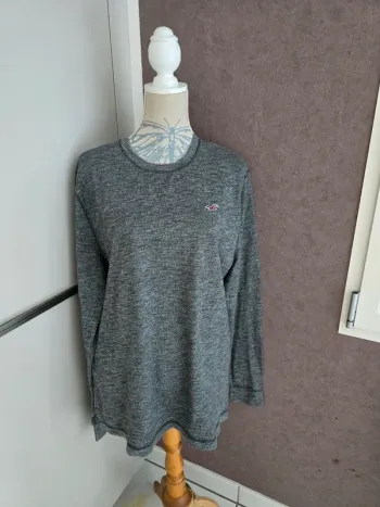 Haut Hollister taille XL très bon état