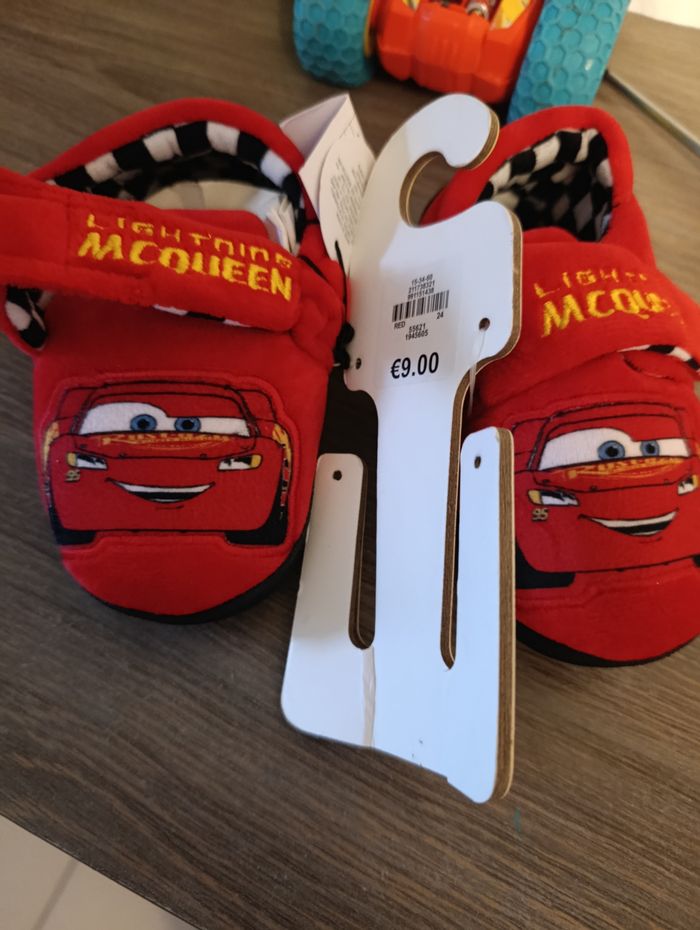 Pantoufles macquen neuves