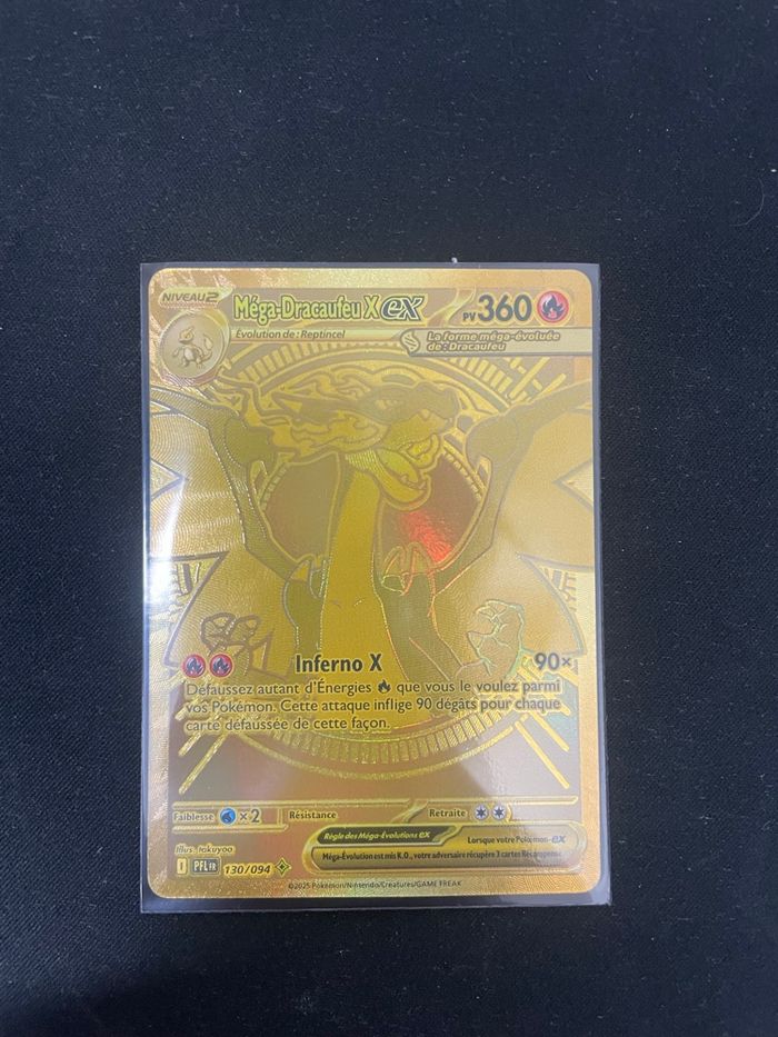 Pokémon Dracaufeu Gold 130/094 Édition ME02 Flammes Fantasmagoriques