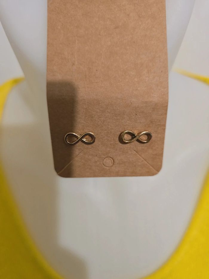 Magnifique Boucles-doreilles neuve - photo numéro 3
