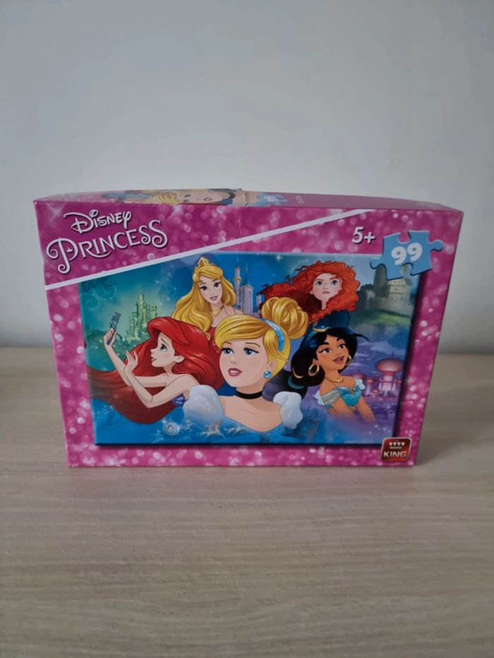Puzzle 99 pièces Princesses Disney