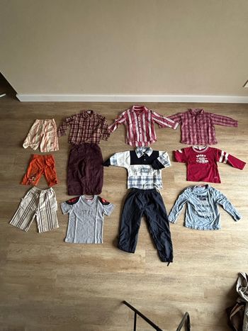 Lot vêtements garçon 4 ans – Chemises, t-shirts, pantalons été & hiver