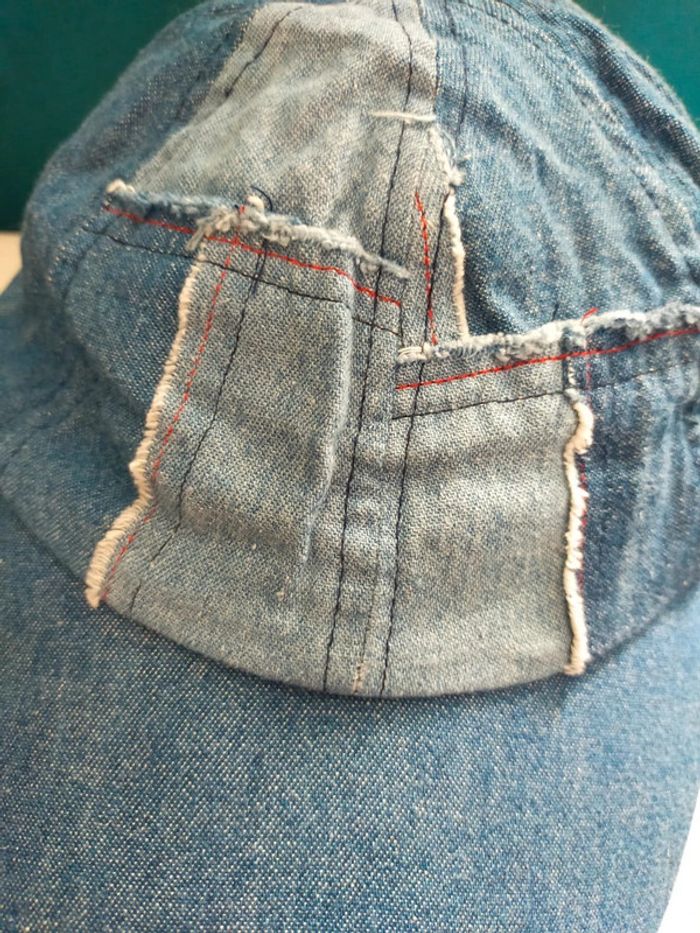 Casquette en jean brut style patchwork - plusieurs tailles : 54 et 56 - photo numéro 2