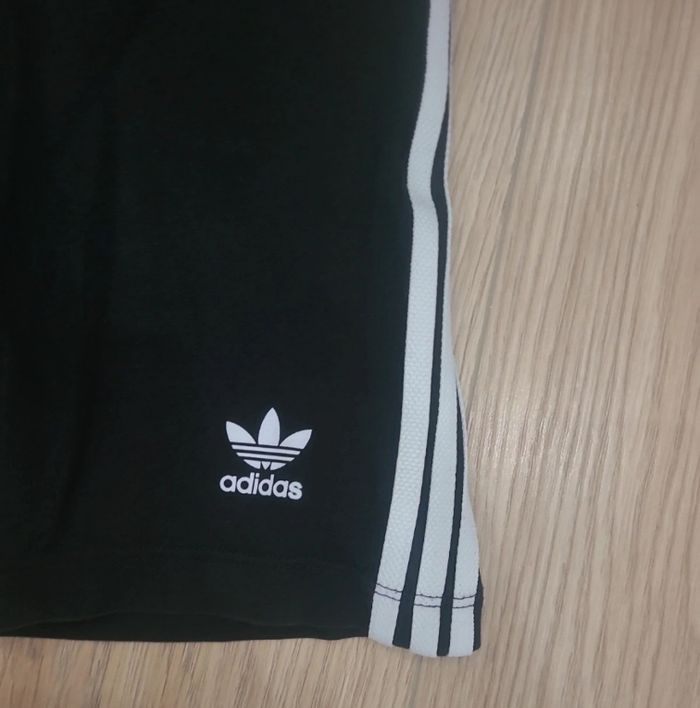 Short adidas - photo numéro 2
