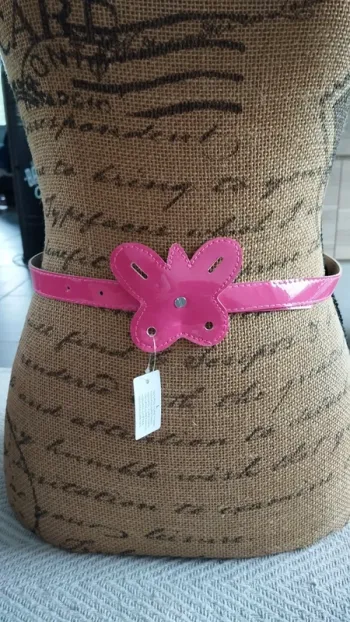 Ceinture rose fushia fille brillante 65 cm
