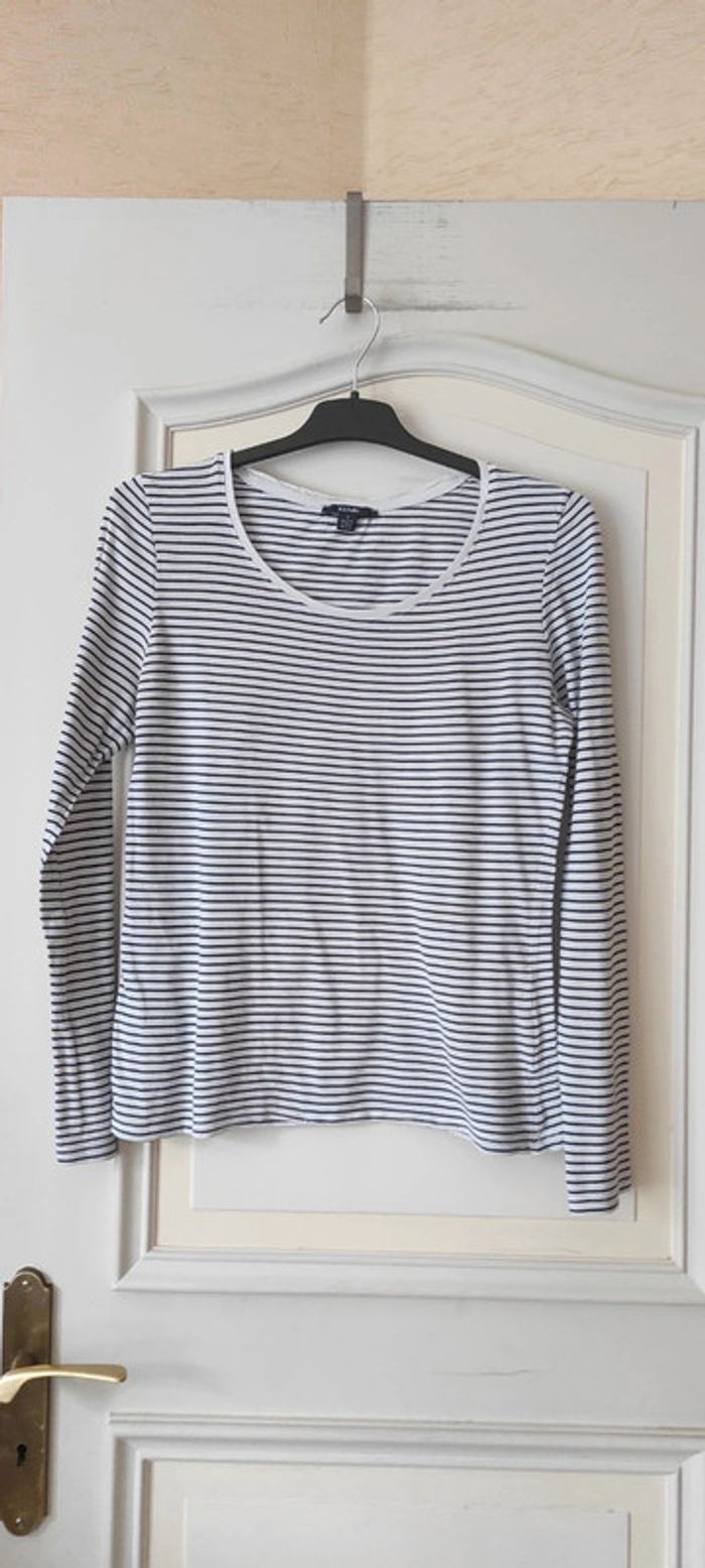 💐T-shirt manches longues - kiabi - taille S- très bon état 💐