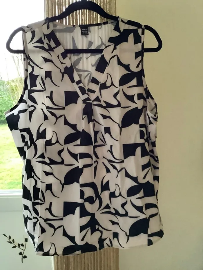 Débardeur blouse à motifs noir et blanc taille XL