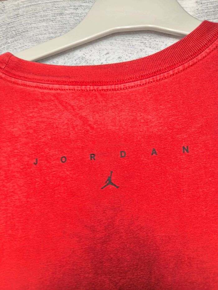 Tee shirt Jordan rouge taille XL - photo numéro 3