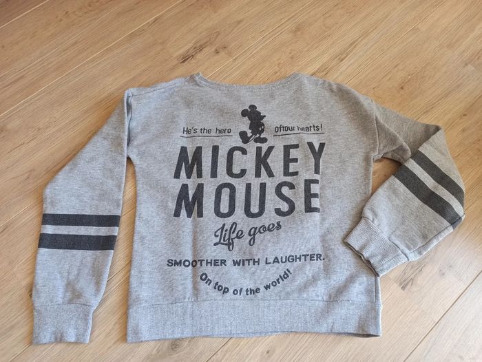 Sweat gris Mickey mouse Disney 10 ans - photo numéro 4