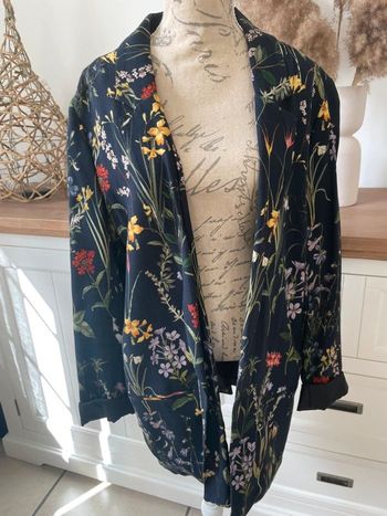 Veste marine fleuri Camaïeu