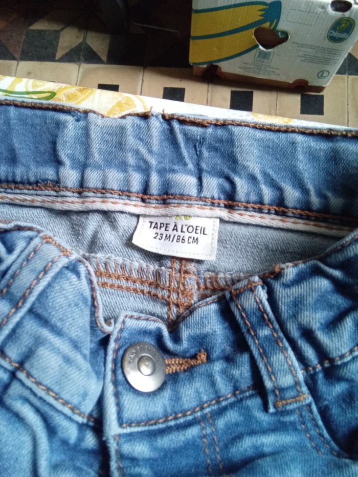 Lot pantalons garçons t 24 mois - photo numéro 4