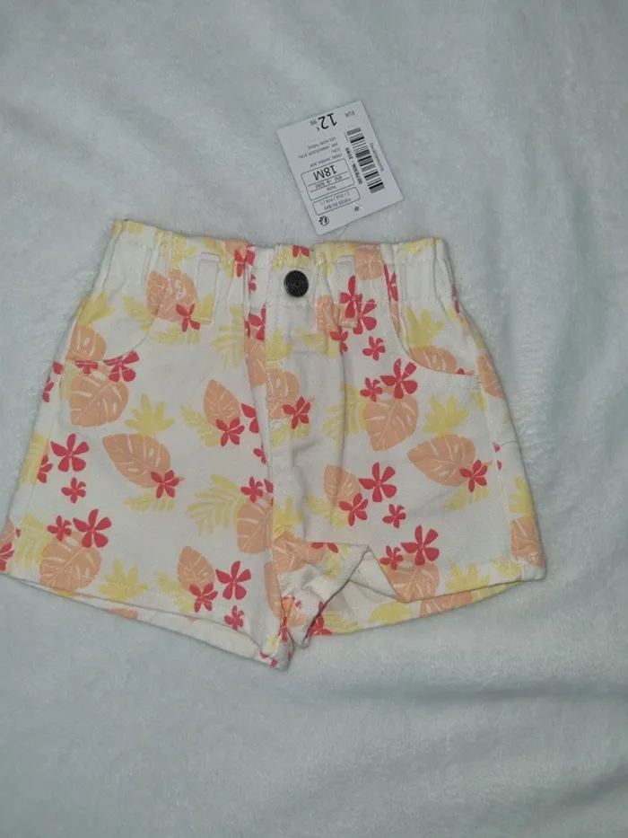 Short taille 18 mois 80 cm