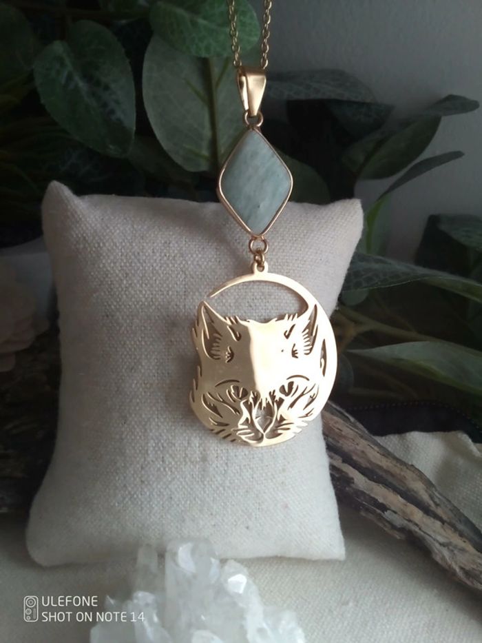 Collier lune chat et pierre d'amazonite naturelle