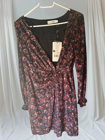 Robe 👗 Nafnaf effet velours neuve taille xs ( 34 )