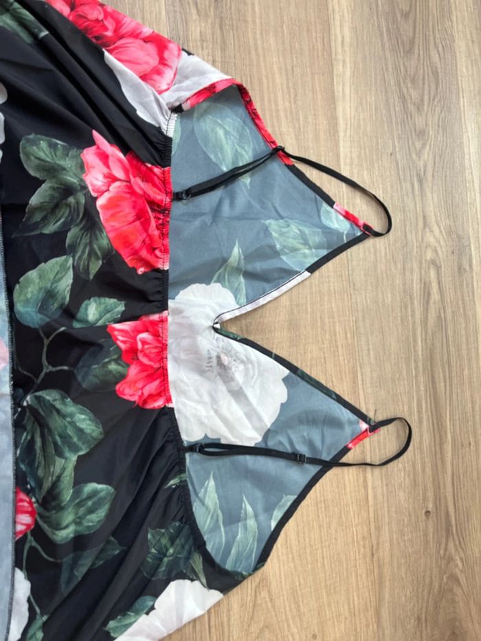 Longue robe fleurie - photo numéro 5