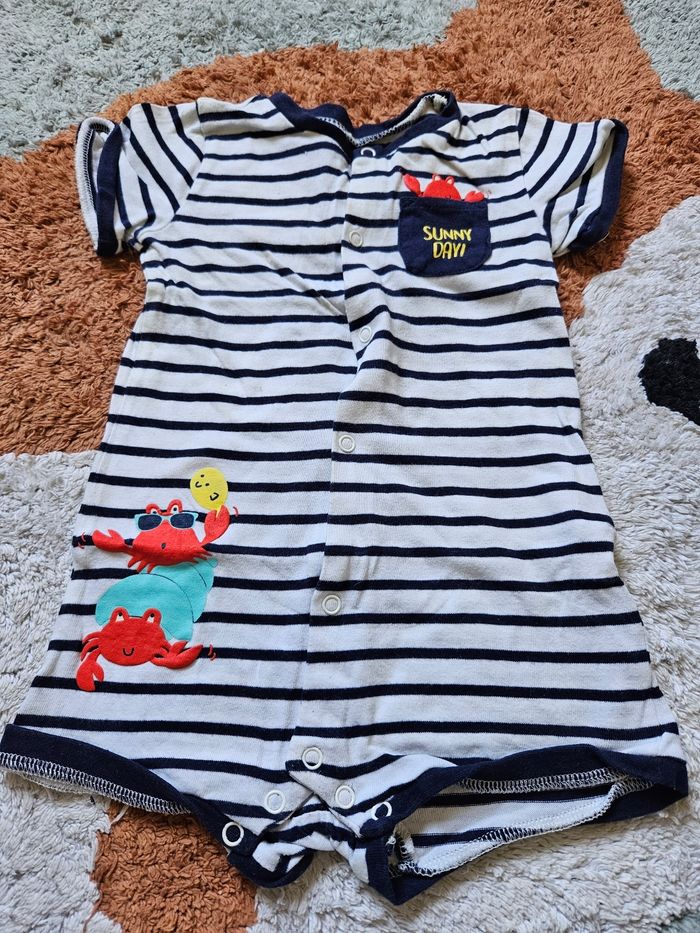 Combishort/barboteuse marin - 18mois