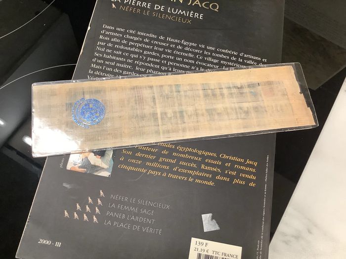 Christian Jacq La Pierre De Lumière, Tome 1 - photo numéro 5