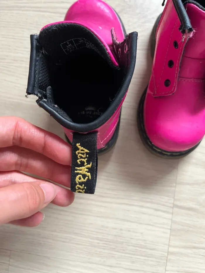 Dr Martens pointure 21.5 - photo numéro 2