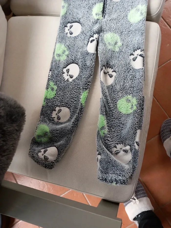 Pyjama chaud une pièce /onésie - photo numéro 4