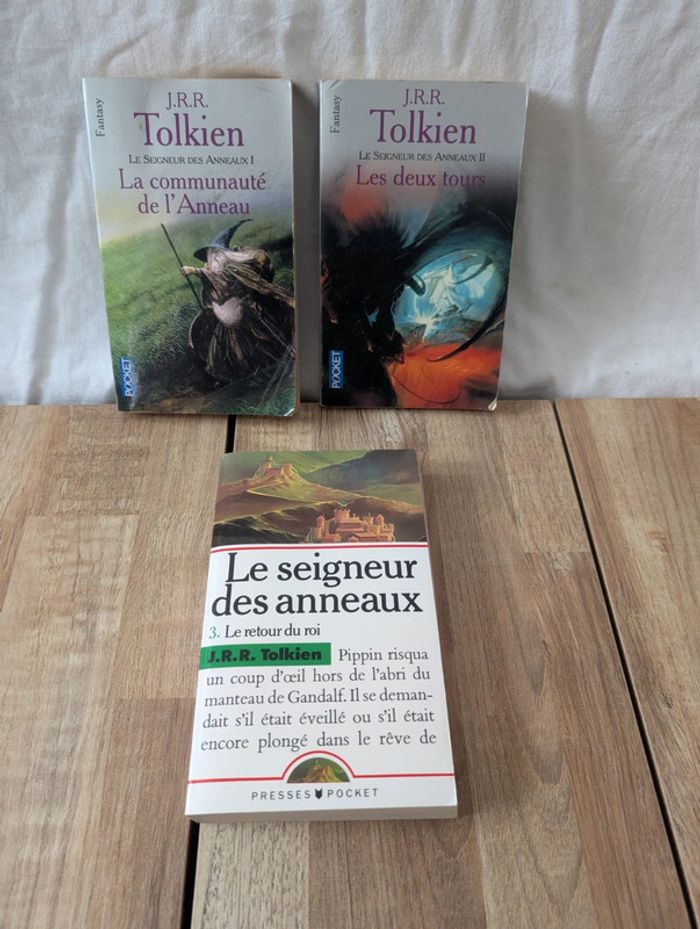 Lot livres le seigneur des anneaux