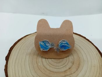 Jolies boucles d'oreille puce carpe koï poisson