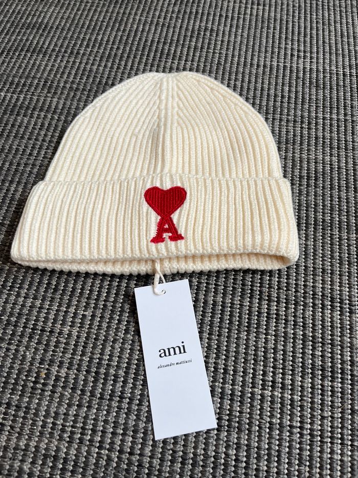 Bonnet ami Paris