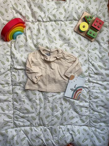 Tee shirt manches longues beige avec col Petit bateau 6 mois