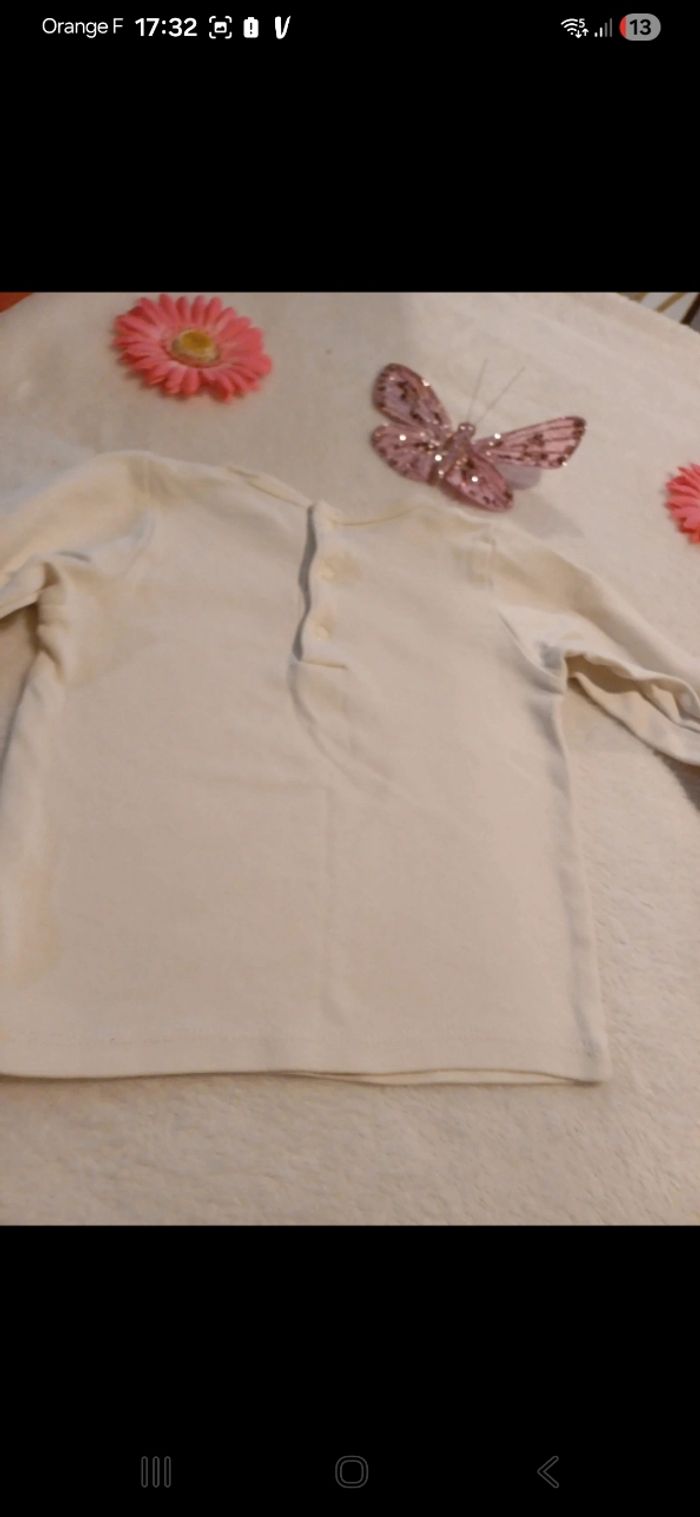 T.shirt bébé taille 18 mois - photo numéro 3