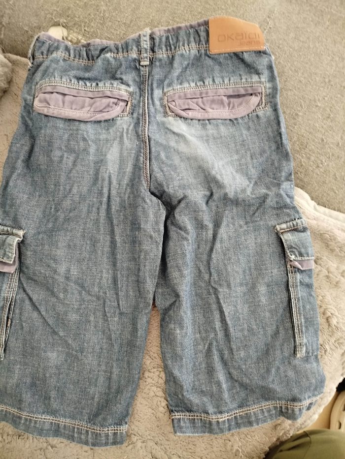 Short bermuda bleu jean. Okaïdi taille  10 ans - photo numéro 2