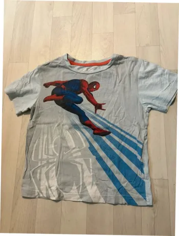 T-shirt Spiderman 5/6 ans bleu clair manches courtes