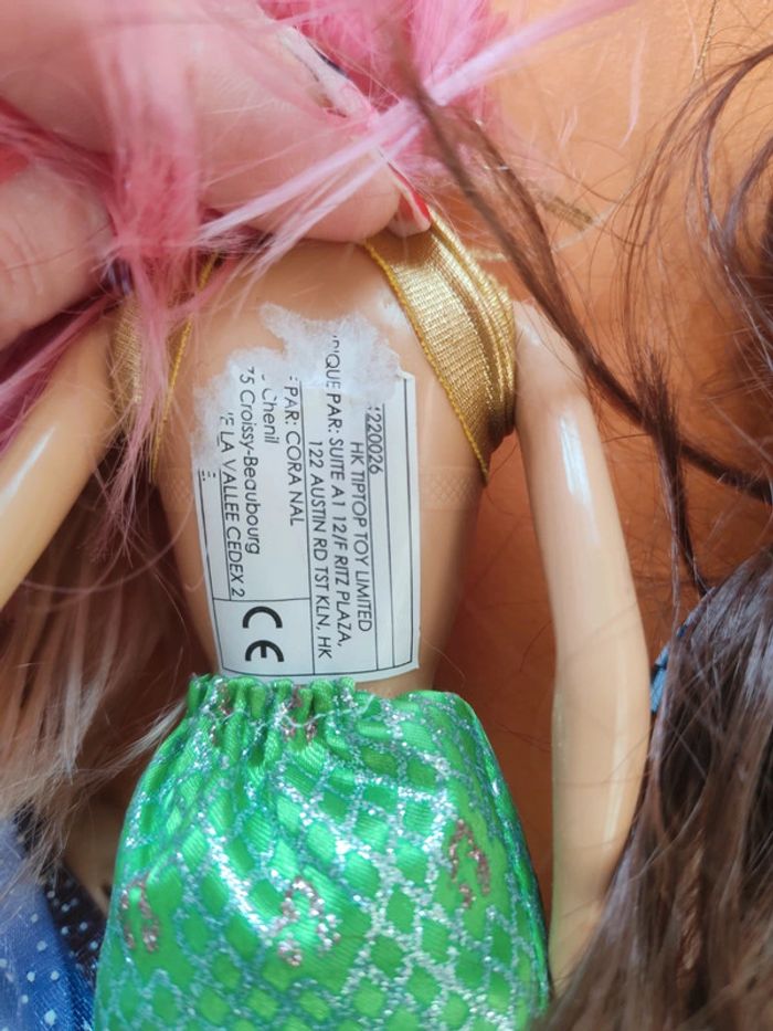 Poupées type barbie - photo numéro 3