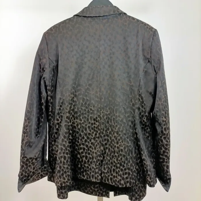 Ensemble Tailleur jupe et veste Olivier Grant motif léopard satiné - taille 44 A776 - photo numéro 10