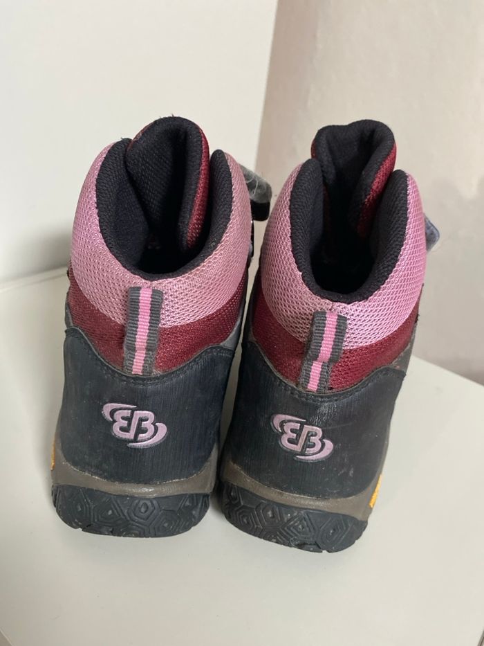 Chaussures bottines de marche randonnée Vibram en Comfortex grises et bordeaux taille 35 - photo numéro 3