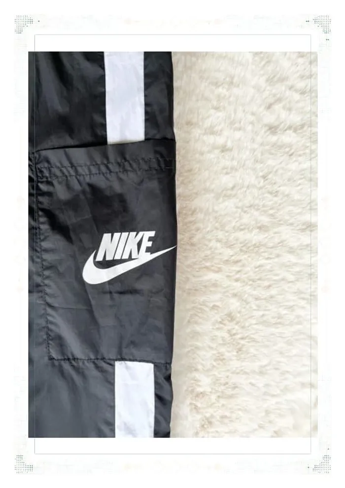 Jogging Nike imperméable – Noir et blanc – Taille S (étiquette L) Homme - photo numéro 4