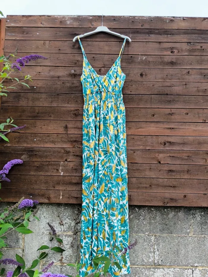 Robe longue imprimée tropicale verte et dorée été taille 40/42 - photo numéro 4