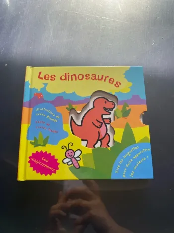 Livre magique les dinosaures