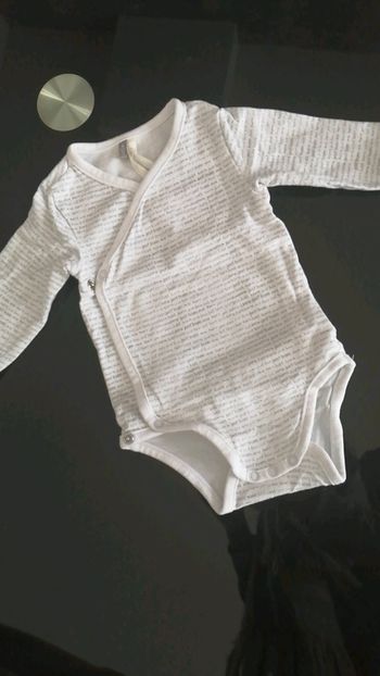 Bodies bébé fille 3 mois